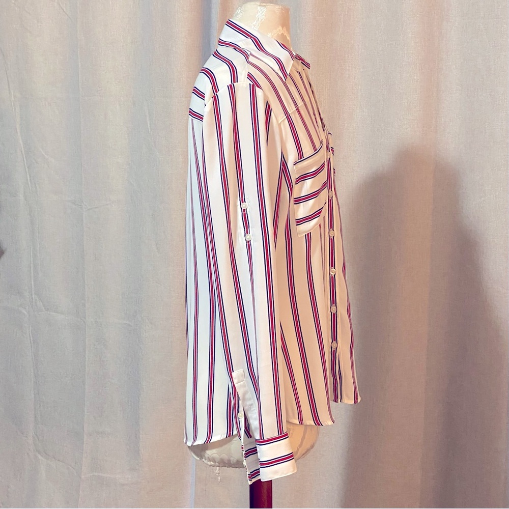 Express Portofino Blouse - Picture 3 of 3